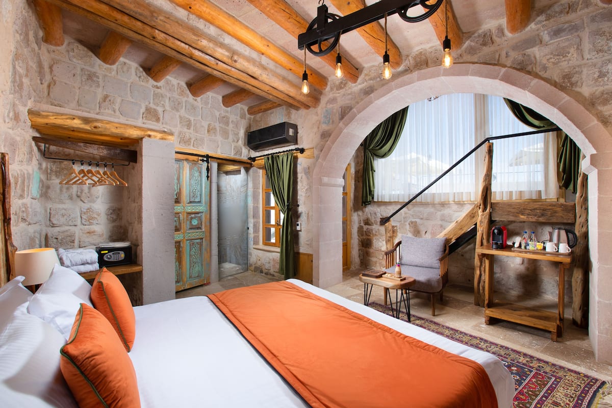Terrace Suite | 1 bedroom, Frette Italian sheets, premium bedding, free minibar items