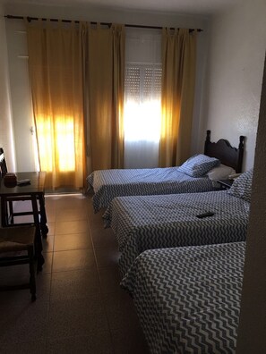 트윈룸 | 무료 WiFi