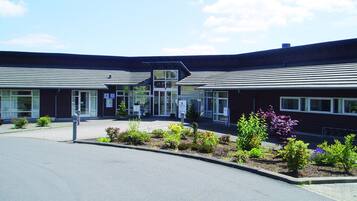 Overnatningsstedets facade