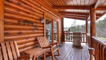 Cabin, 1 Bedroom | Property grounds