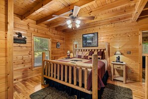 3 bedrooms, free WiFi - Luxurious Nine Bears Home Minutes Away to Gatlinburg by Redawning (Sevierville)
