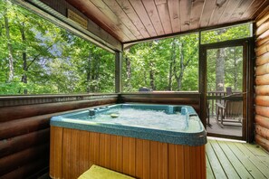 Cabin, 2 Bedrooms | Outdoor spa tub