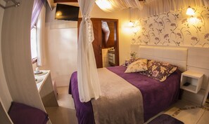 Superior Double Room, Fireplace