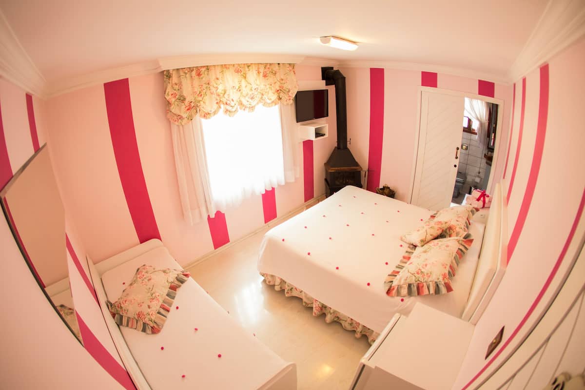 Premium Double Room, Jetted Tub | 1 bedroom, minibar, blackout curtains, free WiFi
