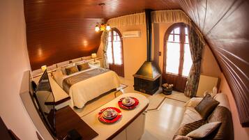 Minibar, cortinas blackout, wifi gratis y ropa de cama