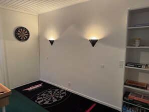 Spielezimmer