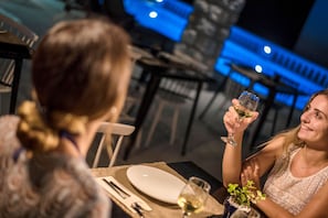 Poolside bar - Melidron Hotel Suites Villas (Naxos)