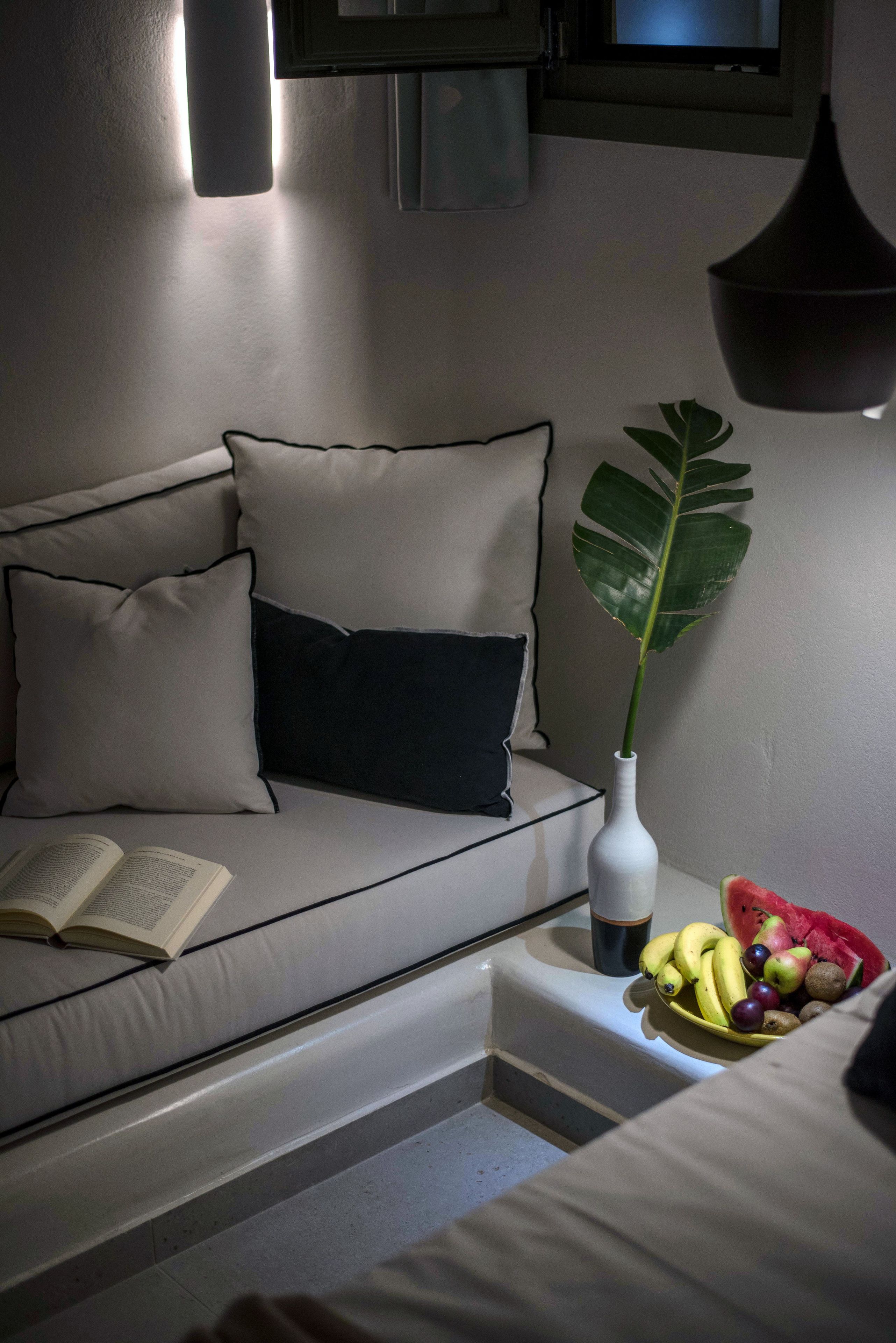 standard triple room | 2 bedrooms, premium bedding, minibar, in-room safe