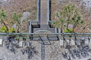 Condo, 2 Bedrooms | Outdoor dining