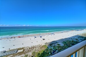 Apartamento, 2 habitaciones | Playa | Ubicación a pie de playa