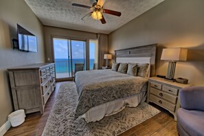 Condo, 2 Bedrooms - Pleasant Oceanfront Condo with Large Balcony and Beach Access - Unit 1605 by RedAwning (Panama City Beach)