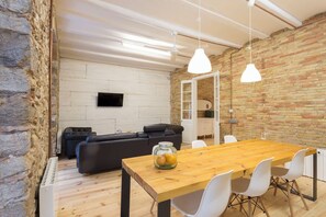 Standard Apartment, 3 Bedrooms, Private Pool, Ground Floor (Para bicicletas) | Living area | Flat-screen TV - AS Sant Domenec Pool&Bike (Girona)