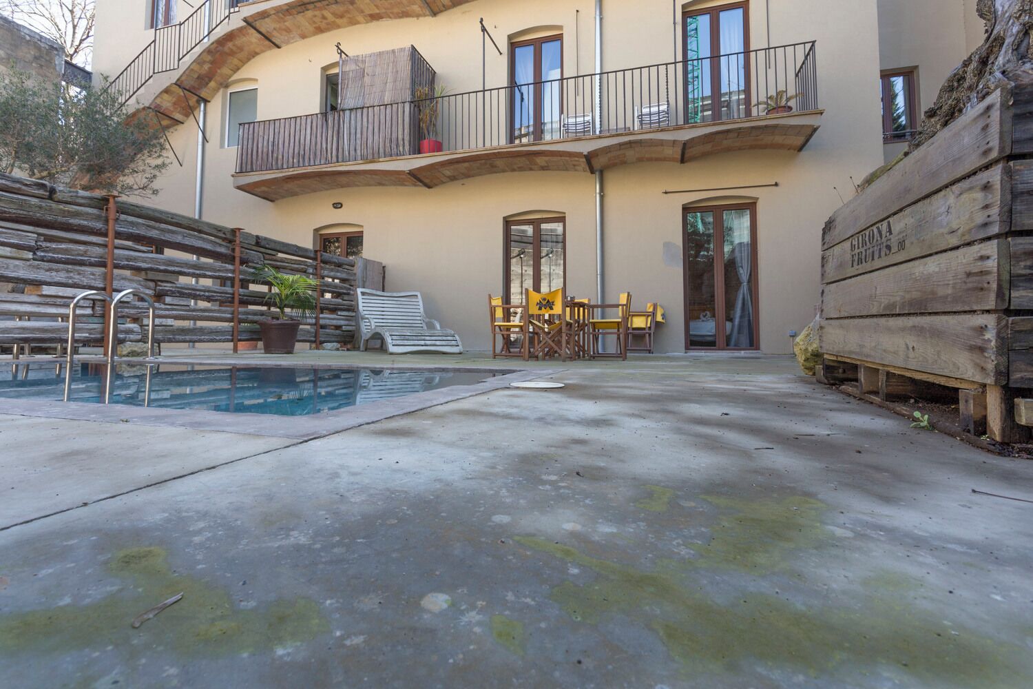 Departamento estándar, 3 habitaciones, alberca privada, planta baja (Para bicicletas) | Terraza o patio