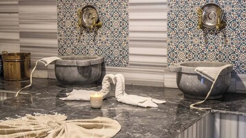 Behandlingsrum för par, ångbastu och turkiskt bad/hamam