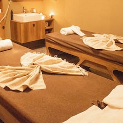 Couples treatment room(s), steam room, Turkish bath/hammam