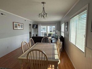 Condo, 3 Bedrooms | Interior