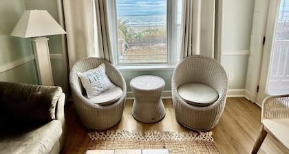 Boston Commons 102 3 Bedroom Condo by RedAwning