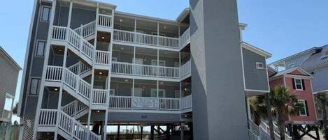 Condo, 2 Bedrooms | Exterior