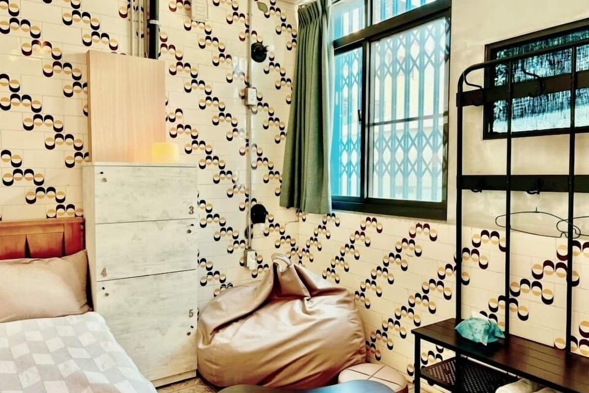Double Room, Shared Bathroom (4 People) | Wi-fi percuma, cadar katil