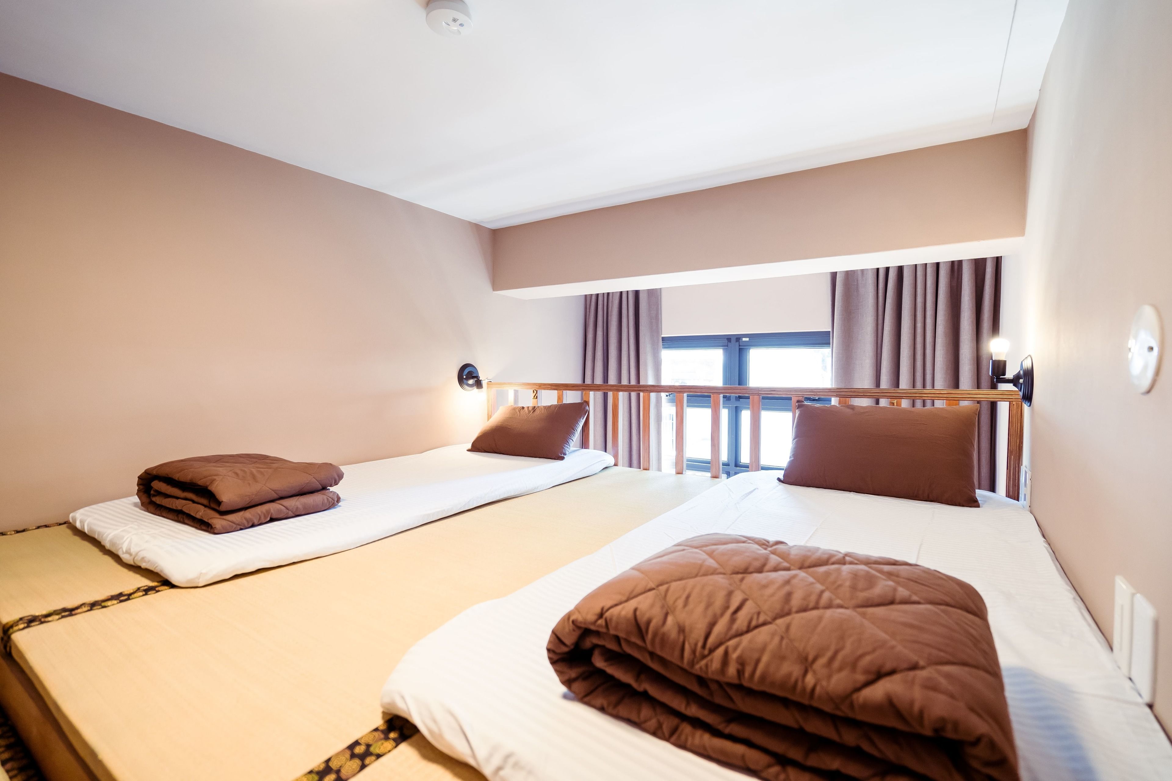 北勢港和式5人包房(共用浴室) | 免費無線上網、床單