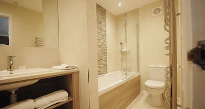 Marlborough house hotel