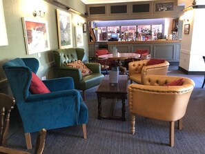 Bar (en la propiedad)