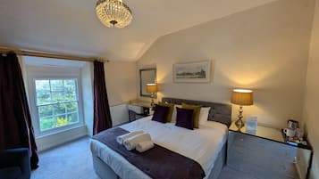 Doppia Classic, bagno in camera, vista montagna | Wi-Fi gratuito, lenzuola