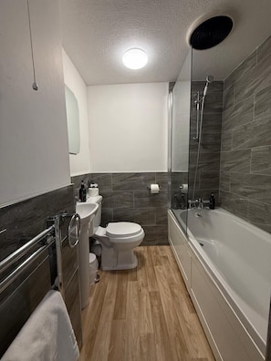 Free toiletries, hair dryer, towels