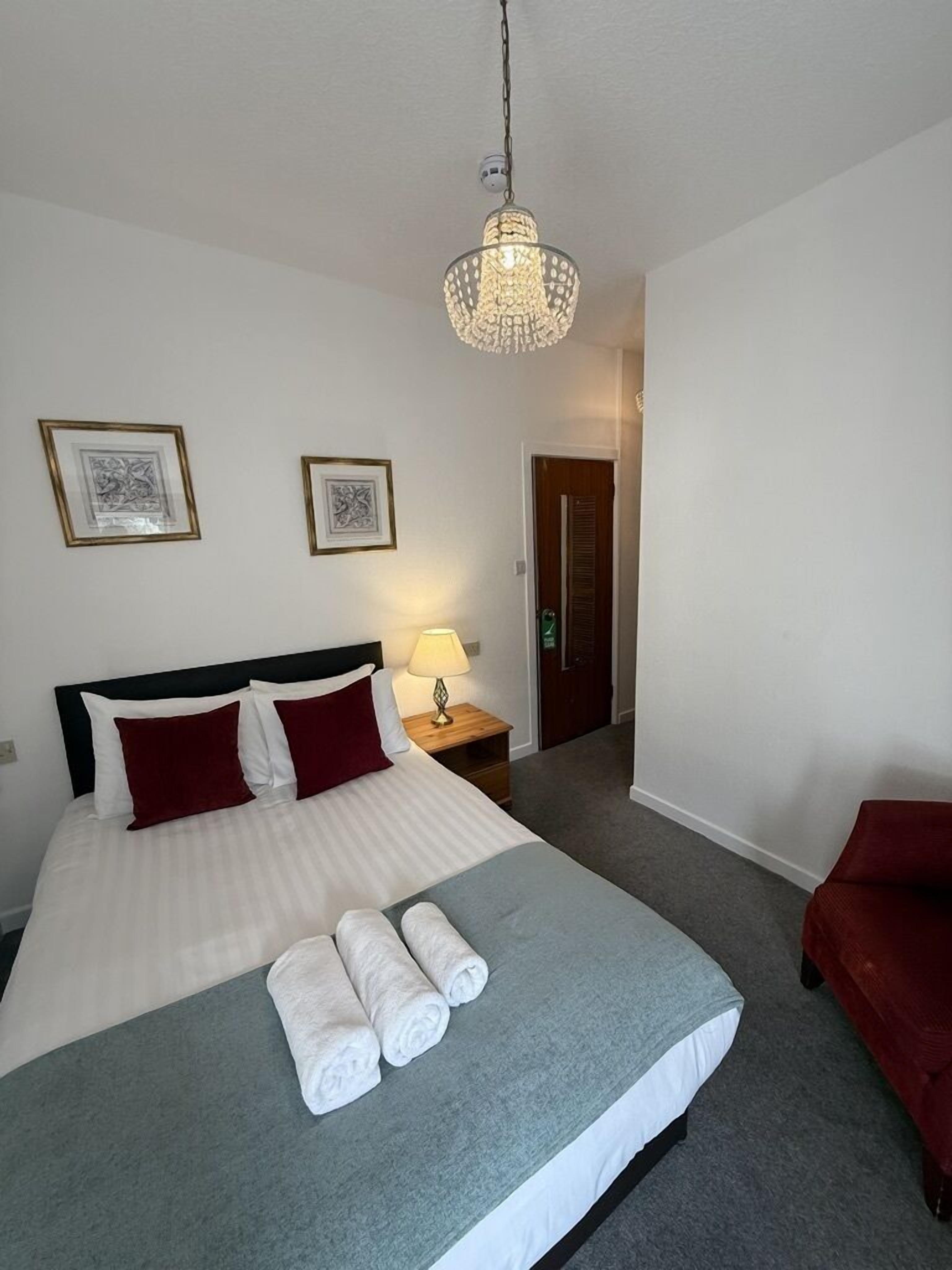 Free WiFi, bed sheets