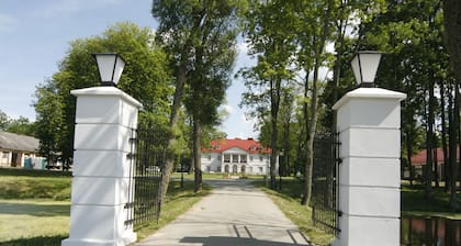 Bistrampolis Manor Boutique Hotel