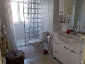 Bathroom - Ciftlik Apartments (Fethiye)