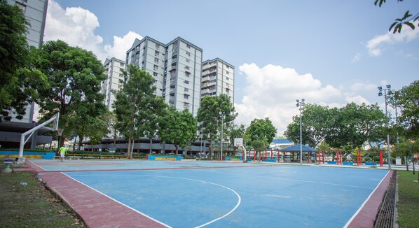 Sport court