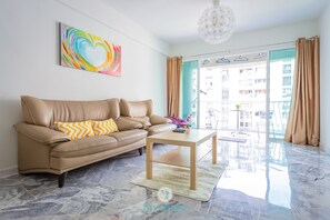 Apartment | Living room | TV
