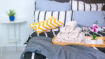 3 bedrooms, premium bedding, desk, iron/ironing board