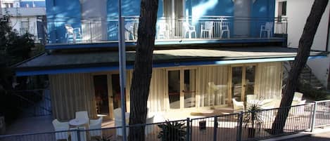 Extérieur