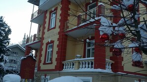 Front of property - Hotel Almrausch (Bad Reichenhall)