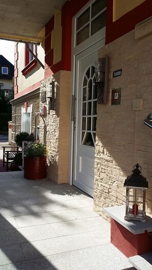 Entrée de l’hébergement 