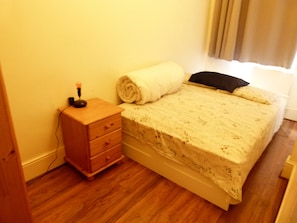 Desk, iron/ironing board, free WiFi