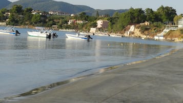 En la playa, 4 bares en la playa