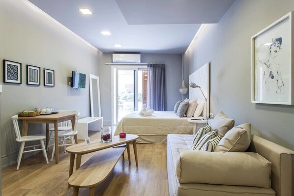 Superior-studio, parveke (A1) | Äänieristys, ilmainen Wi-Fi, vuodevaatteet