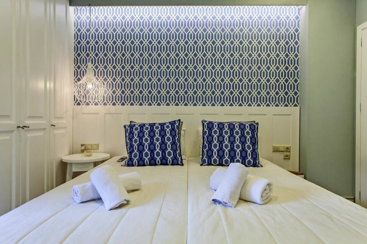 Deluxe studio, balkon (A2) | Geluiddichte muren, gratis wifi, beddengoed
