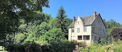 Façade de lâhĂ©bergement