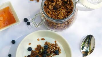 Free daily buffet breakfast