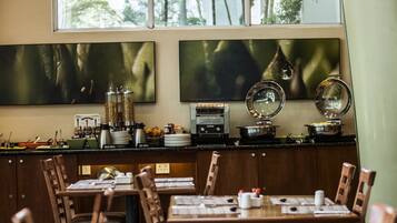 Desayuno buffet incluido todos los días