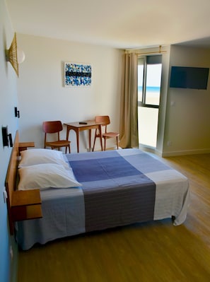 Comfort-Vierbettzimmer, Strandblick