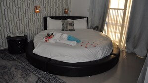 Deluxe-Chalet, 2 Schlafzimmer | 1 Schlafzimmer, Schreibtisch, Bügeleisen/Bügelbrett