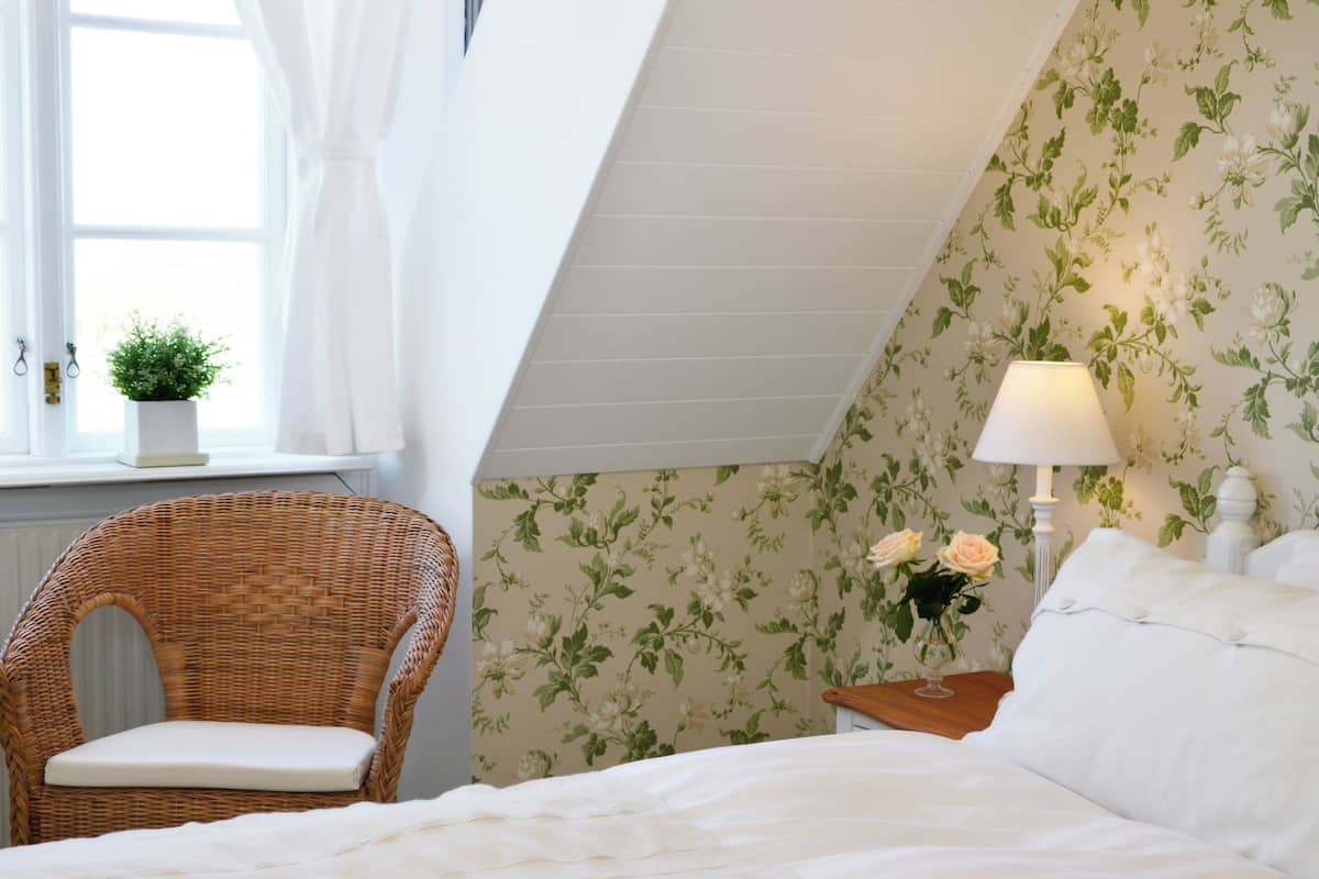 Double Room, Private Bathroom | Premium bedding, pillowtop beds, WiFi (free), individually decorated