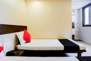 Rollaway beds, free WiFi