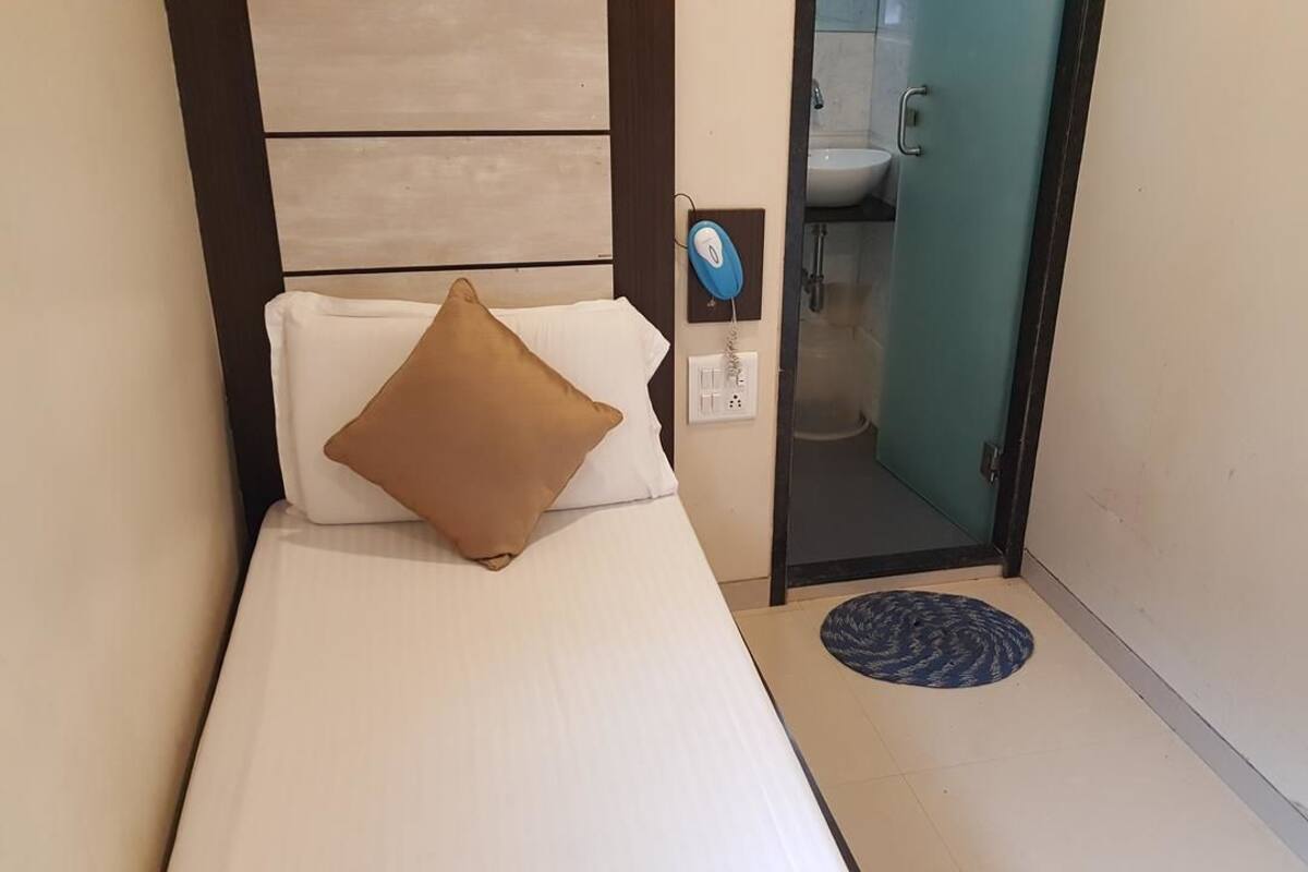 Rollaway beds, free WiFi