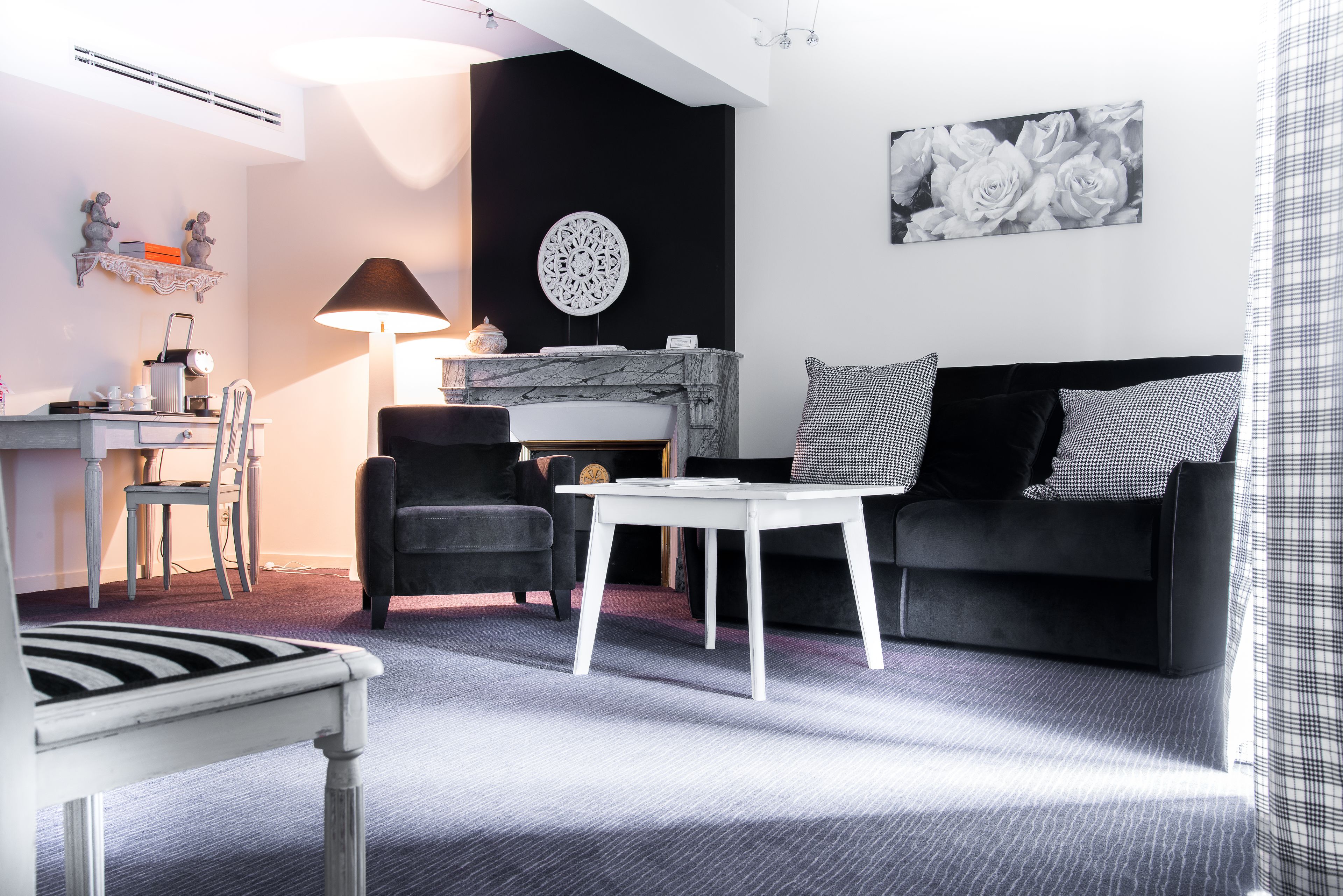 suite | 1 bedroom, minibar, in-room safe, desk